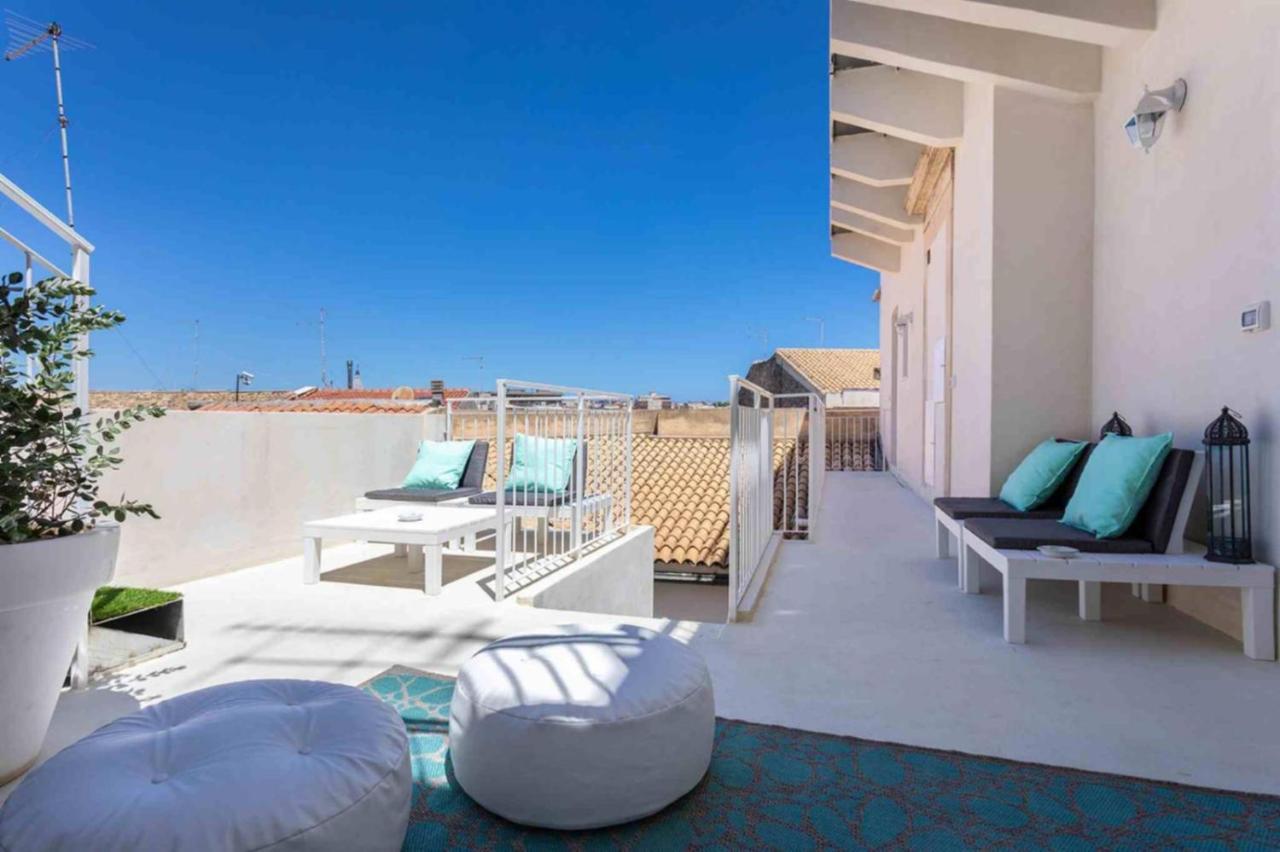Ortigia Sunset Apartments - Xenia Sicily Villas Syracuse Exterior photo